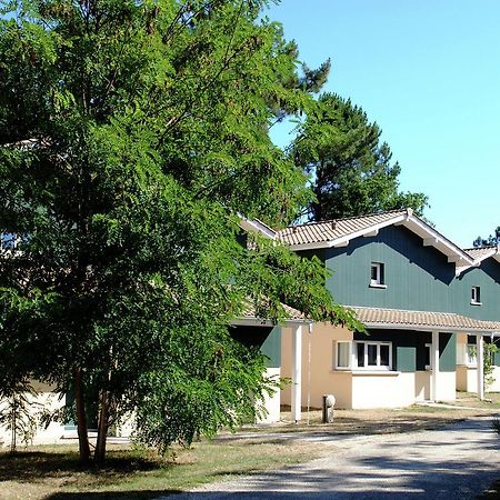 Residence Nemea Les Rives De Saint Brice อาเรส ภายนอก รูปภาพ