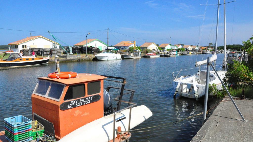 Residence Nemea Les Rives De Saint Brice อาเรส ภายนอก รูปภาพ