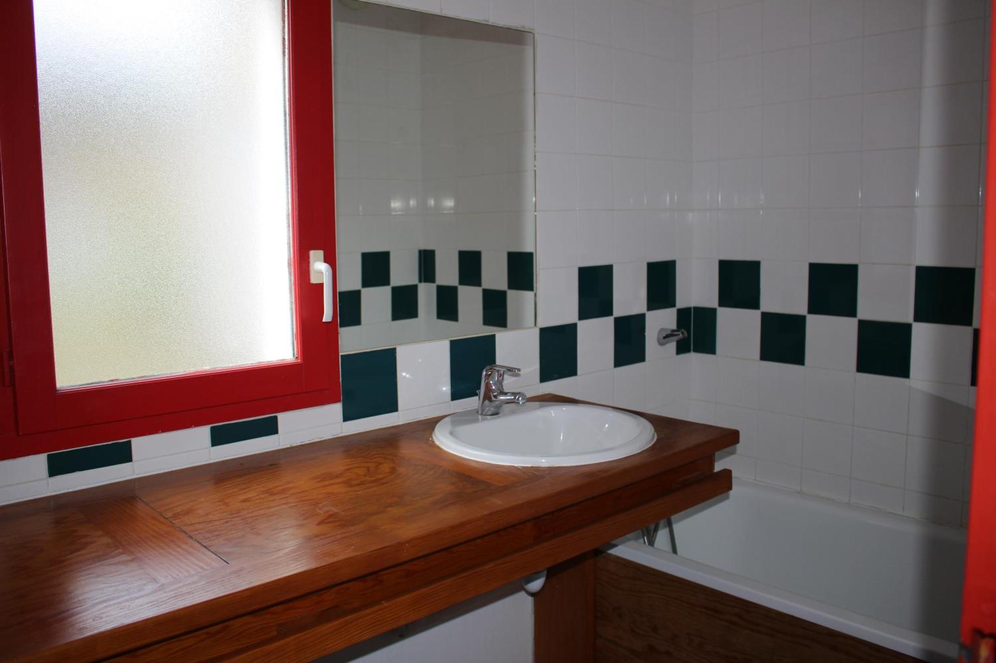 Residence Nemea Les Rives De Saint Brice อาเรส ภายนอก รูปภาพ