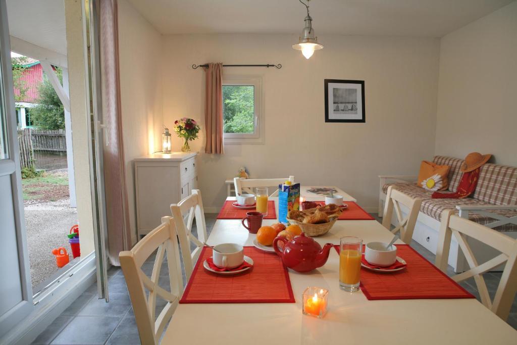 Residence Nemea Les Rives De Saint Brice อาเรส ห้อง รูปภาพ